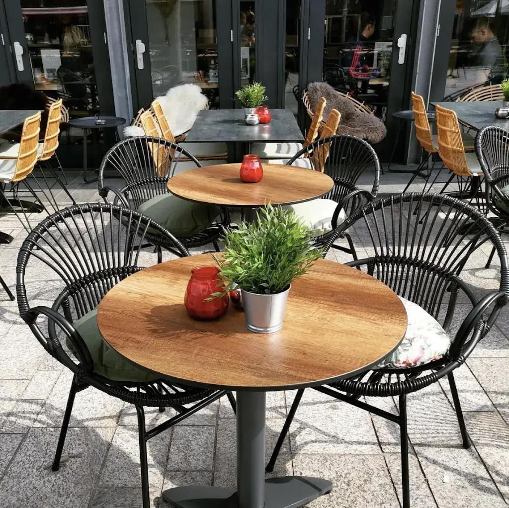 NUL36: Food | Drinks | Friends restaurant in Almere