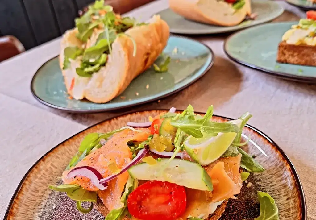 Menu_Moto Toto_Warmenhuizen_imagen_3