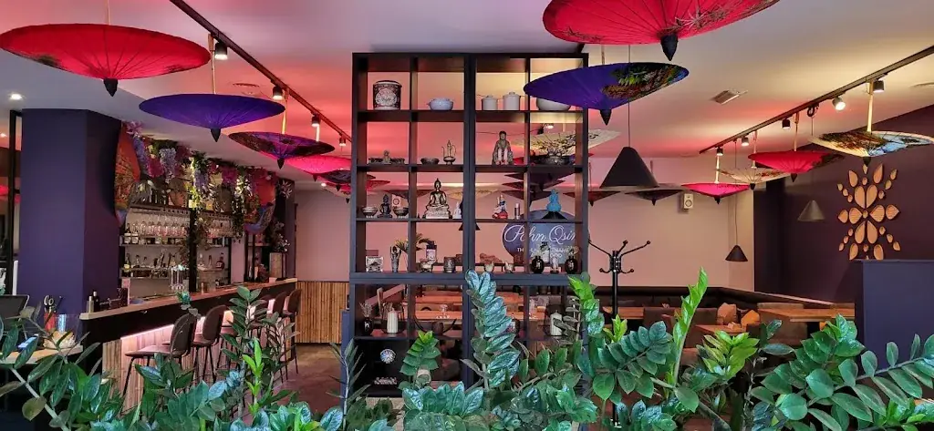 Pohn Qsine Restaurant in Almere