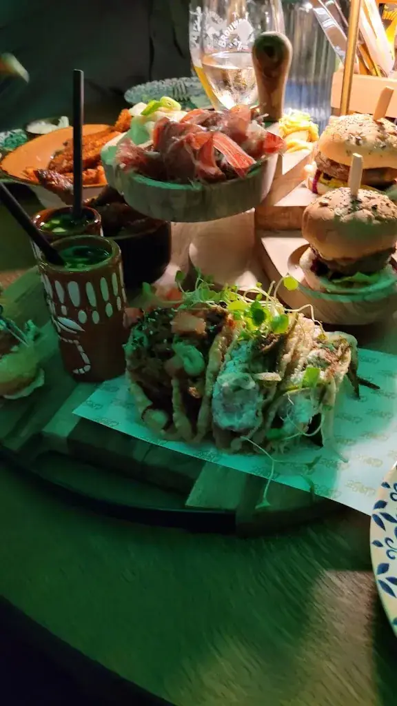 Lisa Jane Sinclair_Globe Streetfood_Warmenhuizen_review