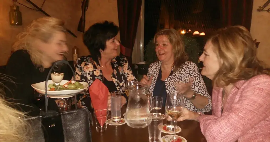 Menu_Café-bar-restaurant-partycentrum Het Paard_Hensbroek_image_3