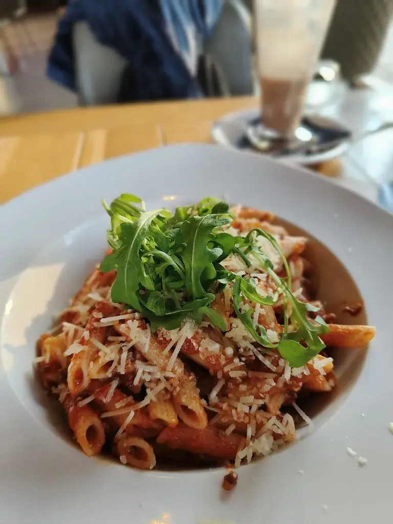 Olena Lychkata_Sophia's Italian Halfweg_Halfweg_Bewertung