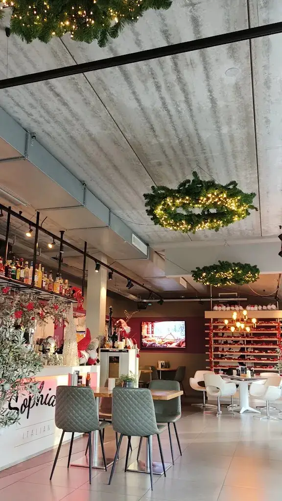 Sophia's Italian Halfweg_Halfweg_slider_image_2