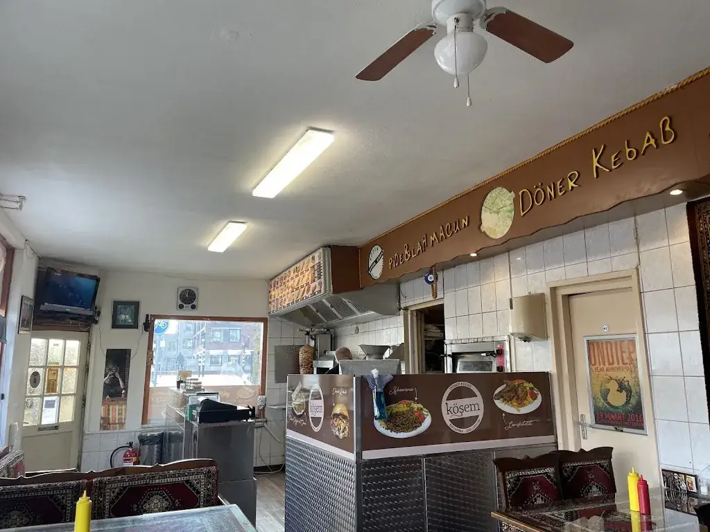 Cole Crenshaw_Kösem_Zwanenburg_recensione