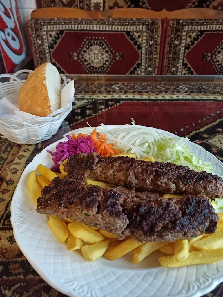 Robert Veres-Maier_Kösem_Zwanenburg_recensione