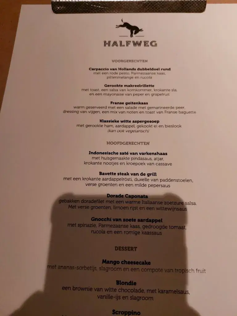 Menu_Halfweg eten en drinken_Heemskerk_imagen_1