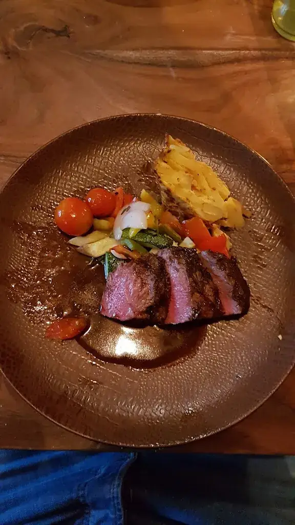 Fabian_Halfweg eten en drinken_Heemskerk_reseña