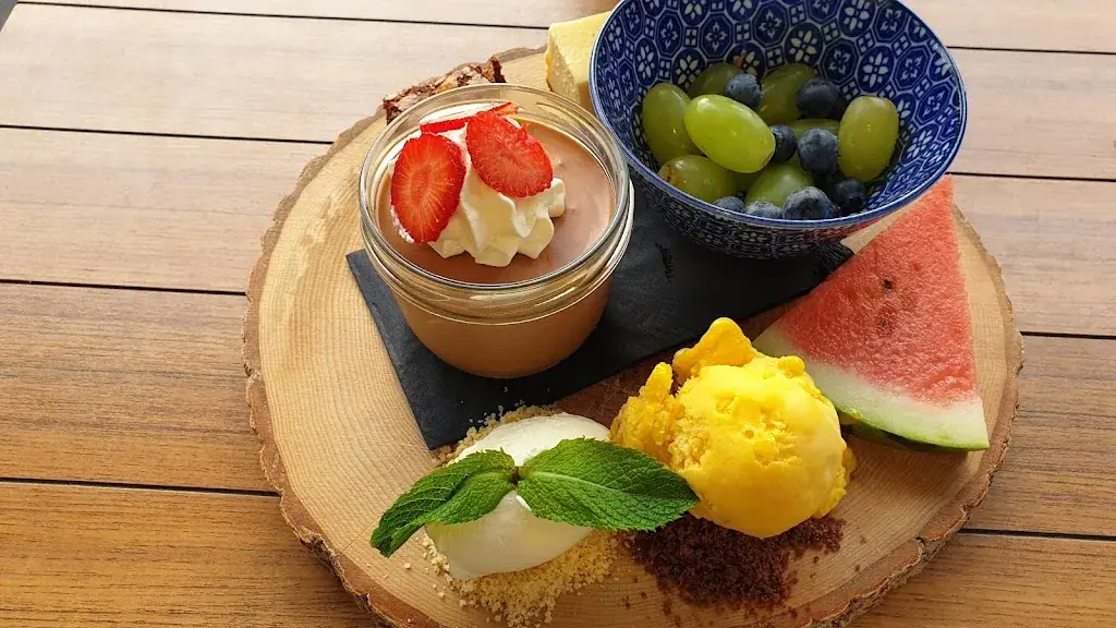 Halfweg eten en drinken_Heemskerk_slider_image_2
