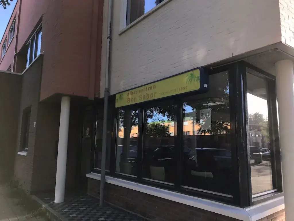 Rox-Anne Hughes_Bon Sabor Afhaalcentrum_Almere_review