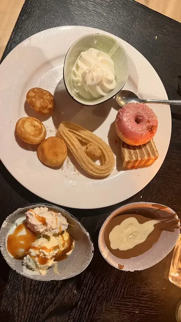 Fernanda M B S_Jin Lai Restaurant_Haarlem_review