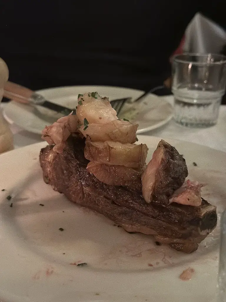 Nastia Calaca_Menu Corridor_Haarlem_review