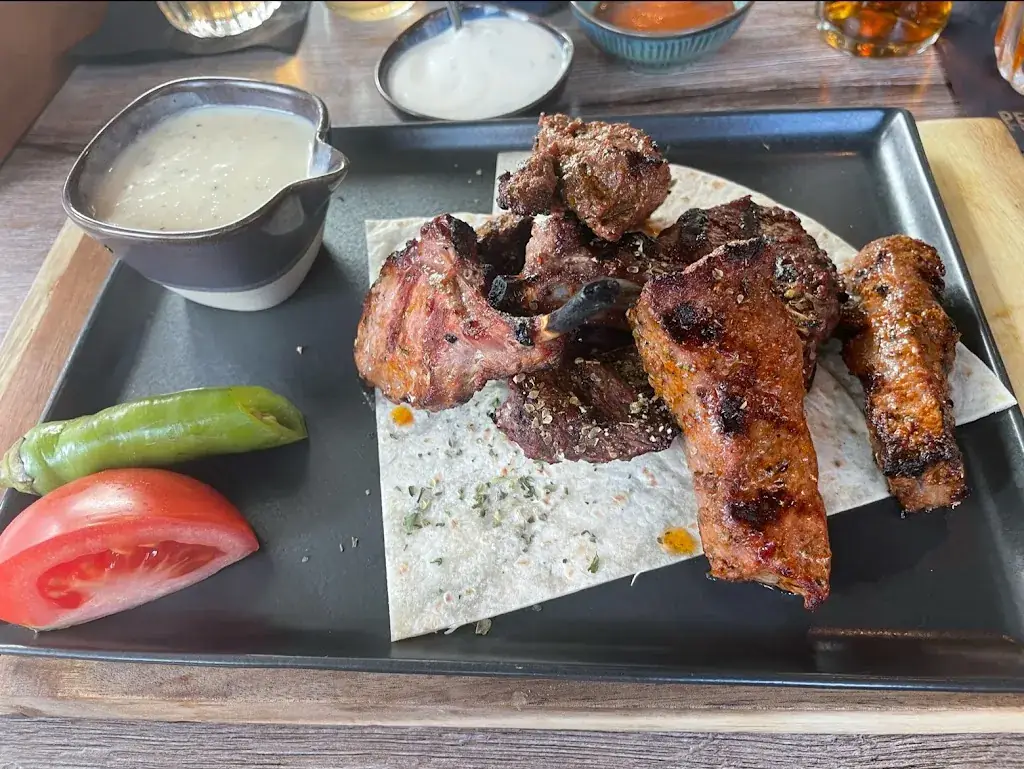 Tamer Dilaver_PeperZout HAARLEM Turks Mediterraans Restaurant_Haarlem_review