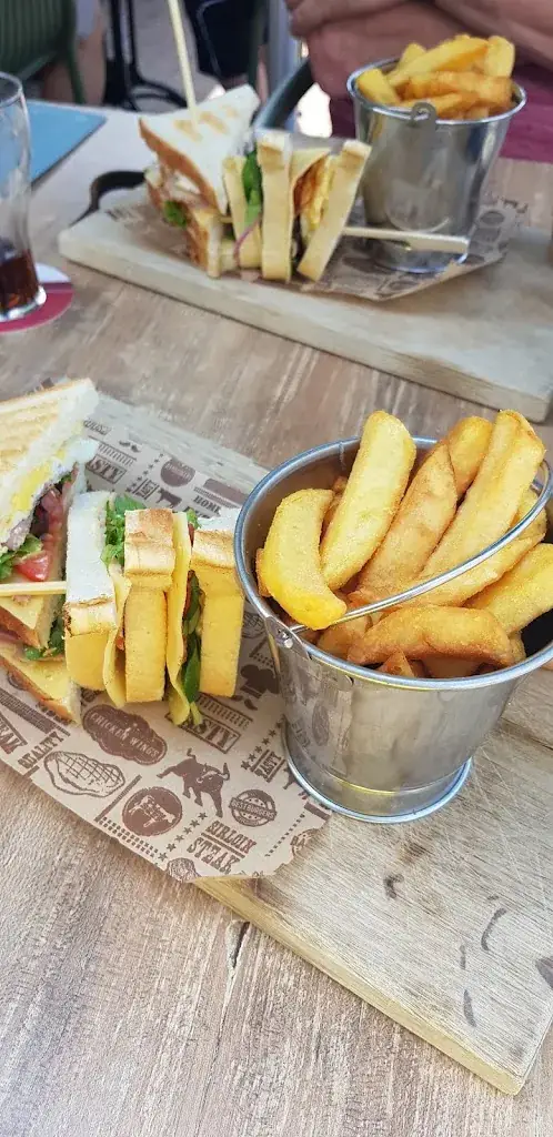 Menu_Restaurant de Admiraal_Harderwijk_image_9