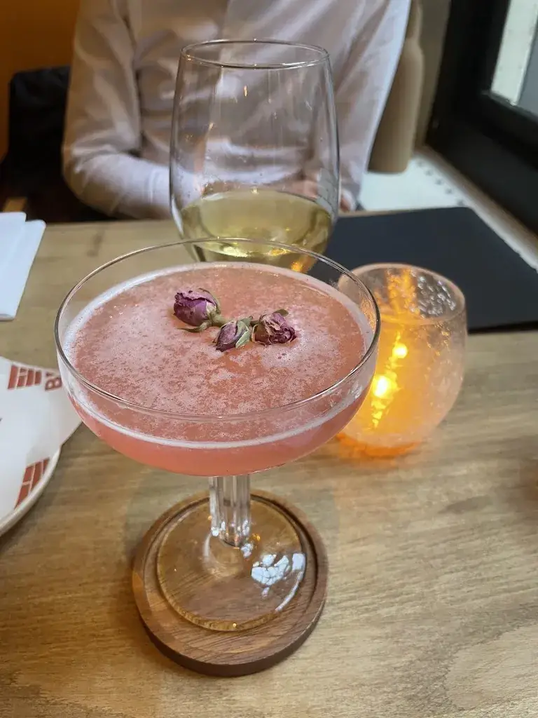 Prune Auber_Brick_Haarlem_review