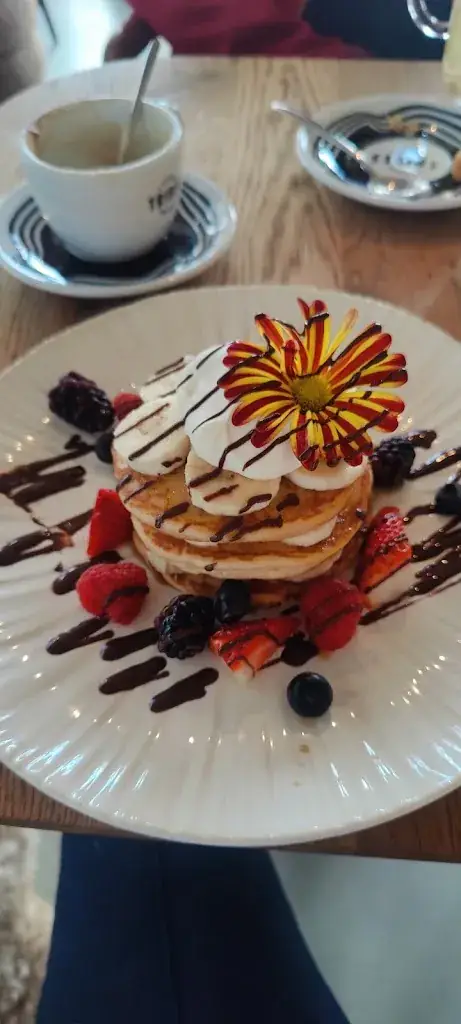 Tessa Schoonewil_Kaatje’s Bakery café Heiloo_Heiloo_review