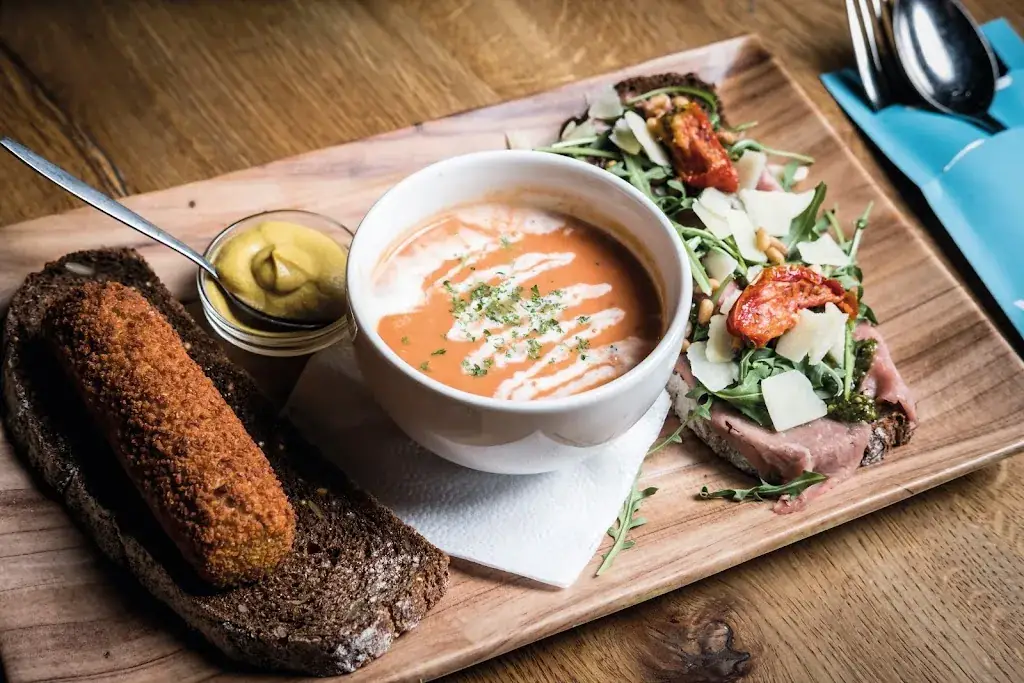 Grand Café Van Ruysdael_Heemskerk_slider_image_3