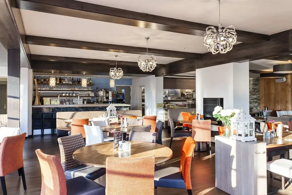 Blond Lunch & Diner_Heemskerk_slider_image_1