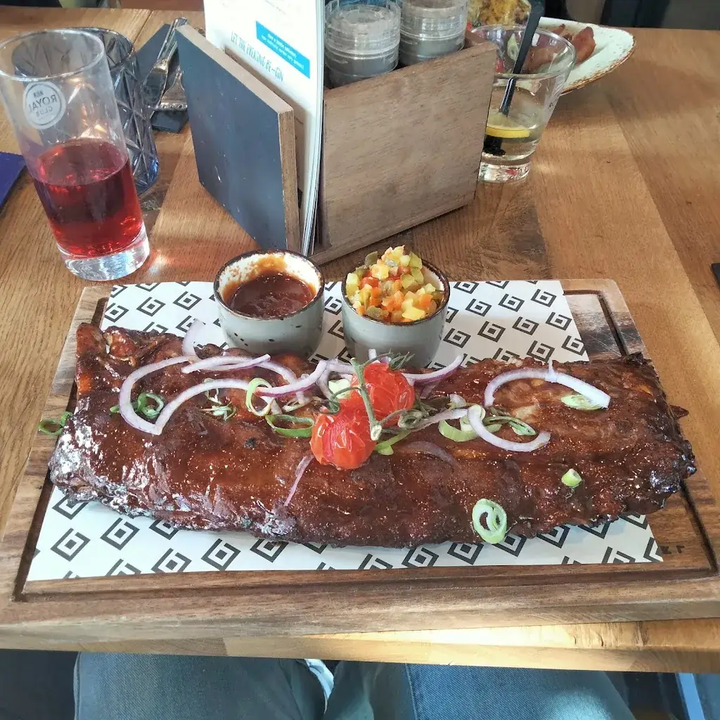 Menu_Brafoer Heemskerk_Heemskerk_imagen_8