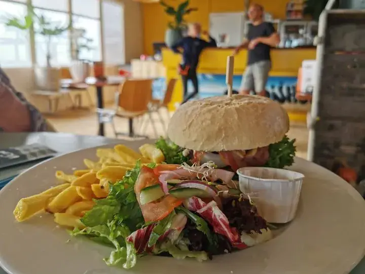 Strandpaviljoen de Vrijheit_Heemskerk_slider_image_3