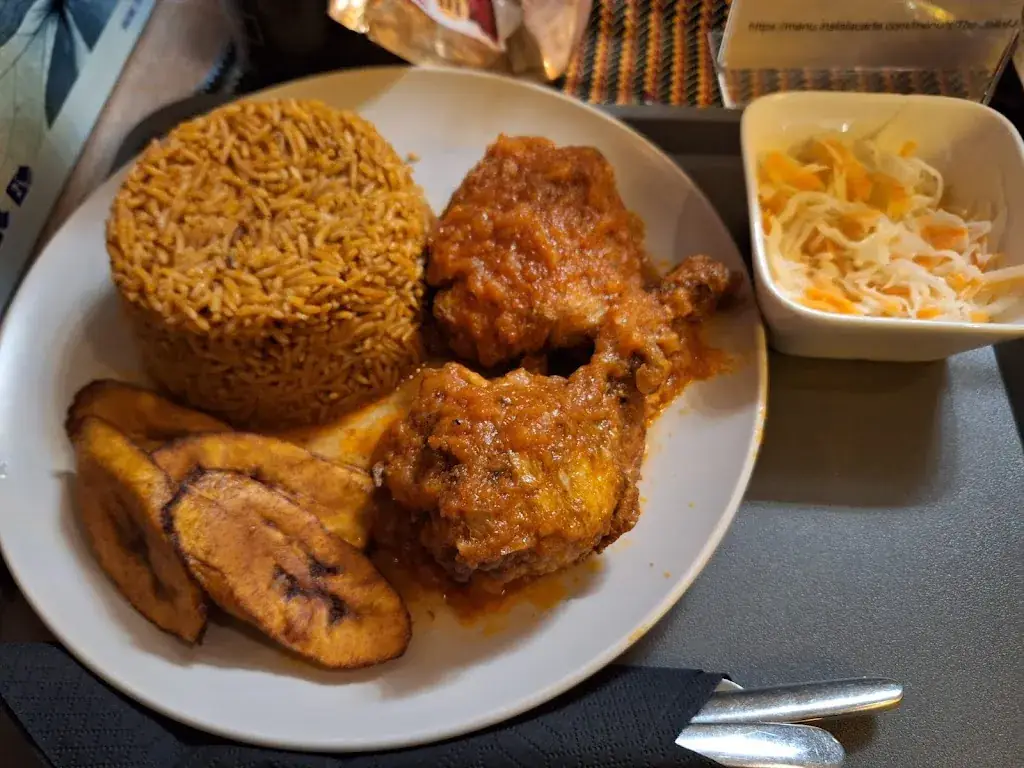 lizzy Liz_The Jollof Place_Almere_review