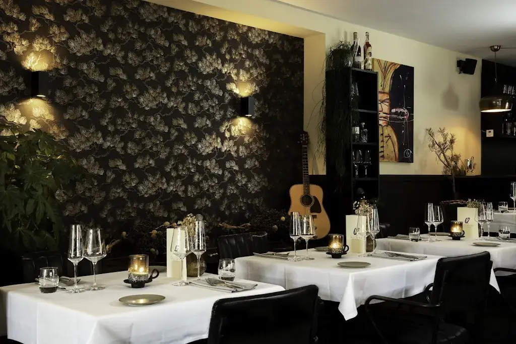 QuiDine Restaurant restaurant in Hoorn