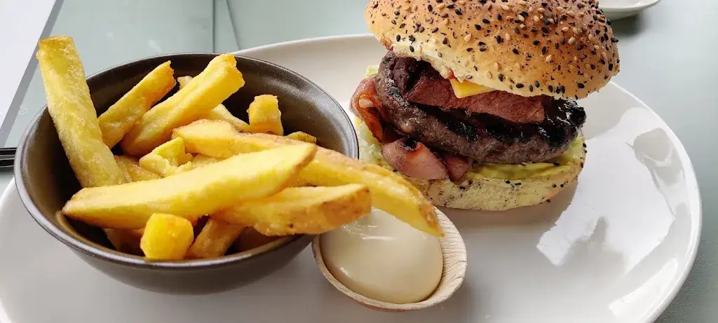 Menu_Loetje Almere Noorderplassen_Almere_image_5