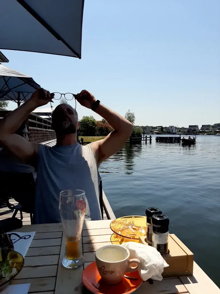 Loetje Almere Noorderplassen_Almere_slider_image_2