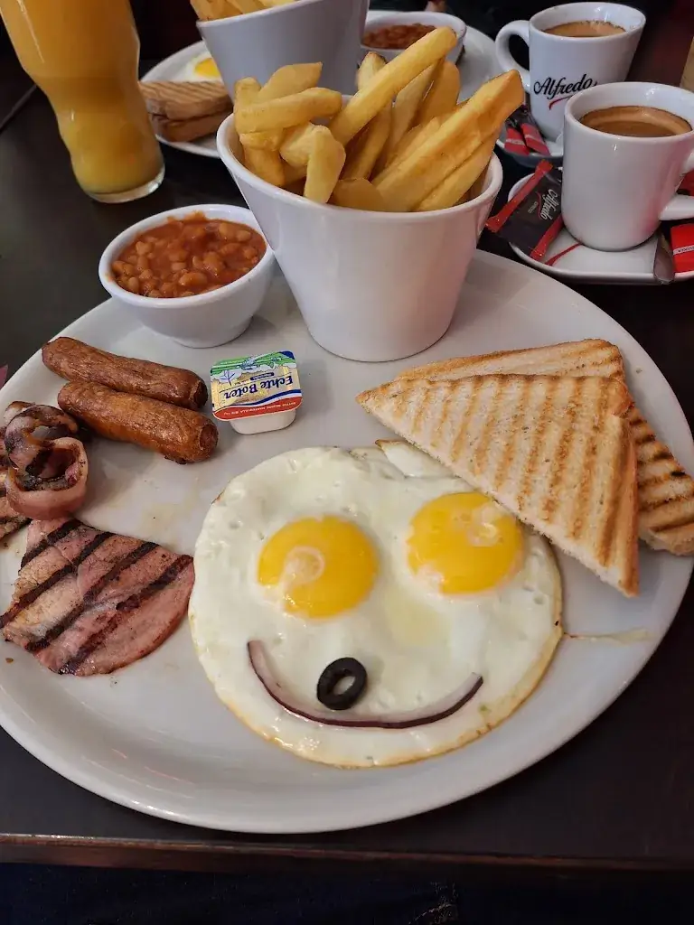 Menu_Q Global Kitchen_Amsterdam_image_8