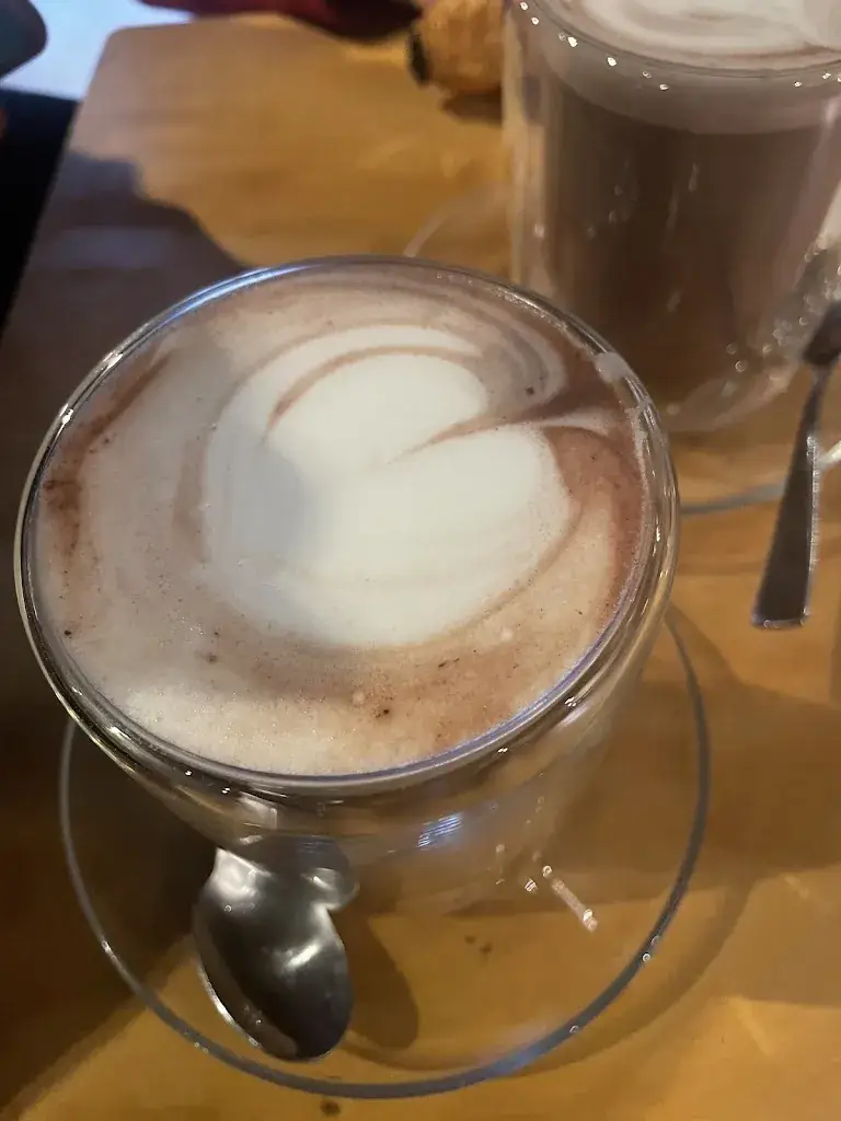 Chris M_Louffee Coffee_Diemen_review