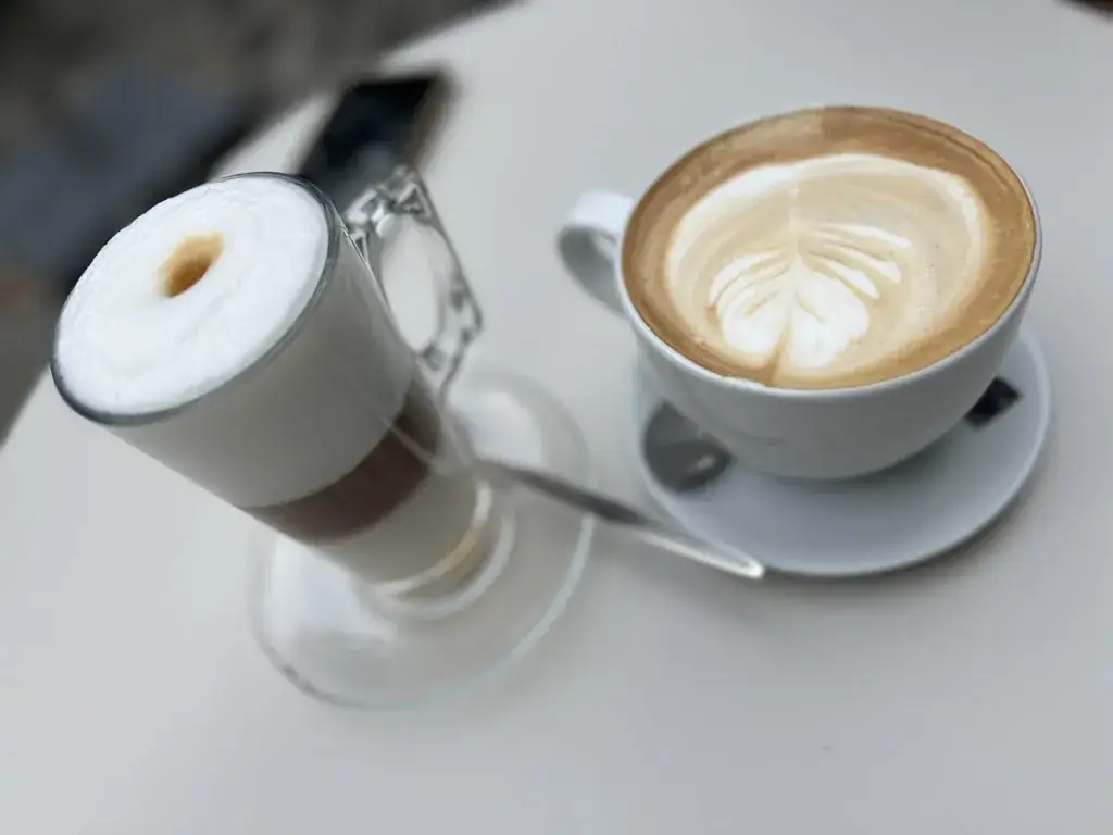 Louffee Coffee_Diemen_slider_image_3