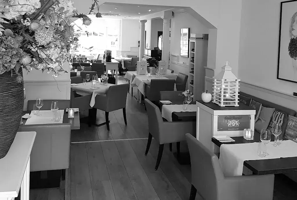 Cheval Blanc Restaurant restaurant in Heemstede