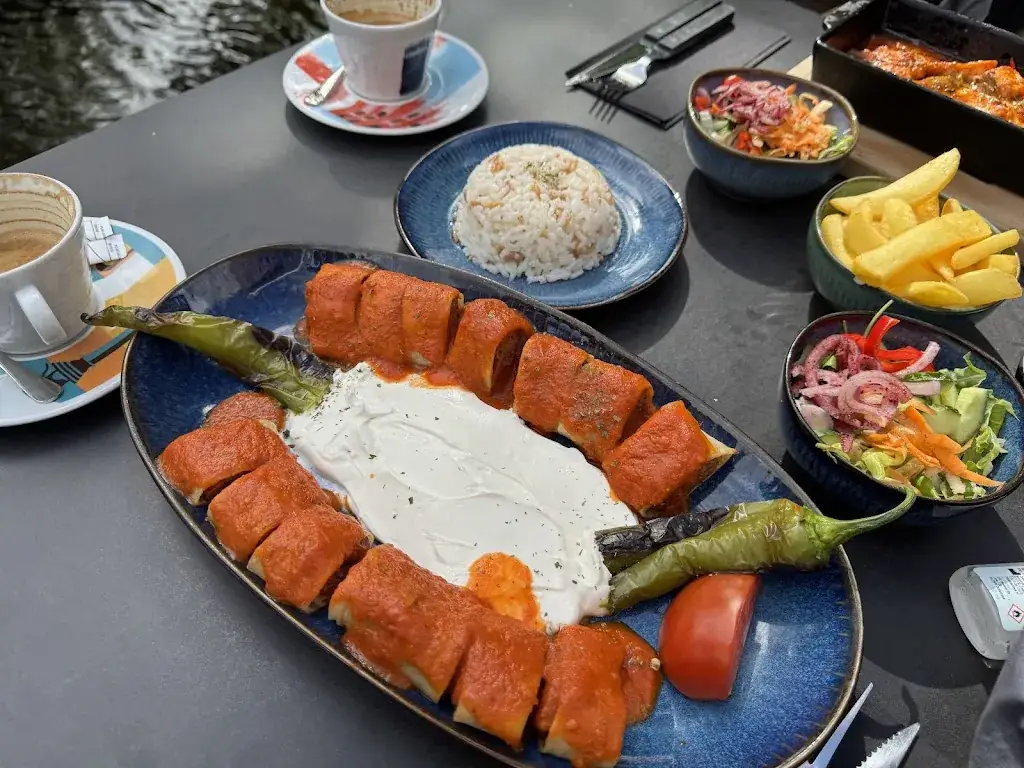 Muhannad Ajjan (iSWORD)_PeperZout HEEMSTEDE Turks Mediterraans Restaurant_Heemstede_review