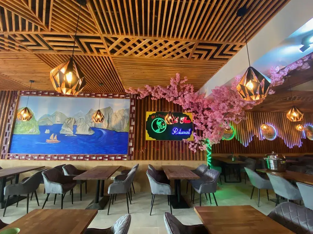 Mr.Phan Cuisine Restaurant restaurant in Almere