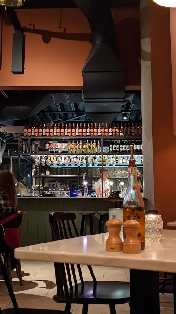 Bob van Velzen_Nolita Heemstede_Heemstede_review