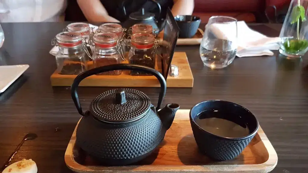 Alex F_Red Orchids Asian Bistro_Heemstede_review