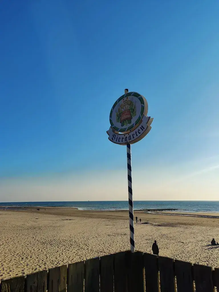 Shri Ki_Strandpaviljoen Zee van Tijd_Julianadorp_Bewertung