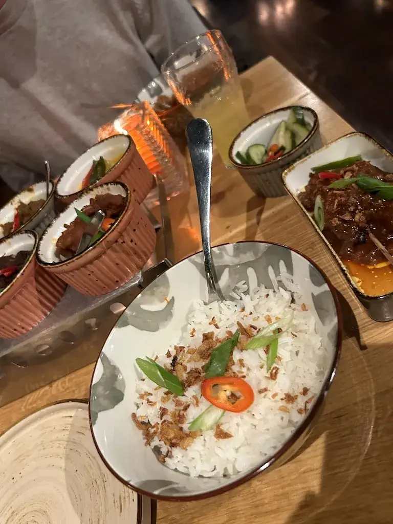 Tony Montana_Indo Kitchen Bar_Almere_review