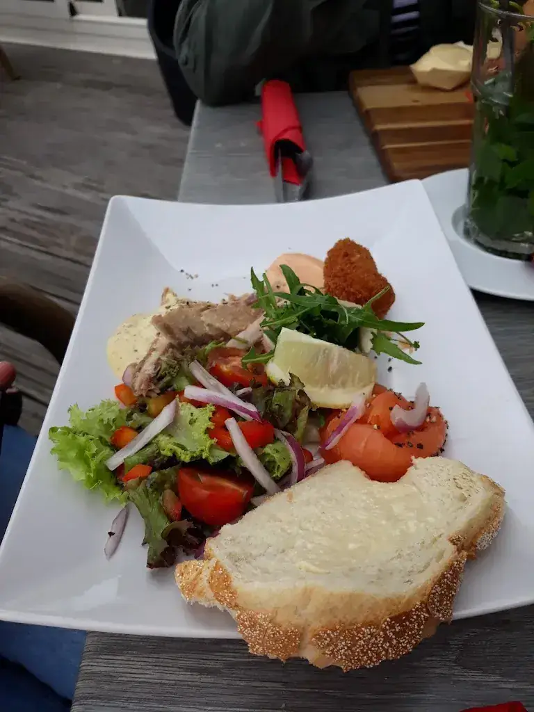 Isa Revelli_Zeilhoek Food&Drinks_Katwoude_review