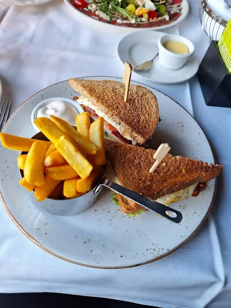 Hotel Restaurant Volendam_Volendam_slider_image_3