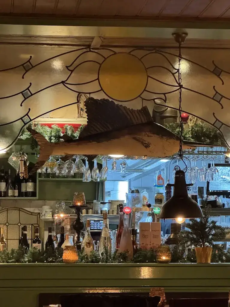 Инна Чорна_Vishandel & Restaurant Gerard van Es_IJmuiden_review