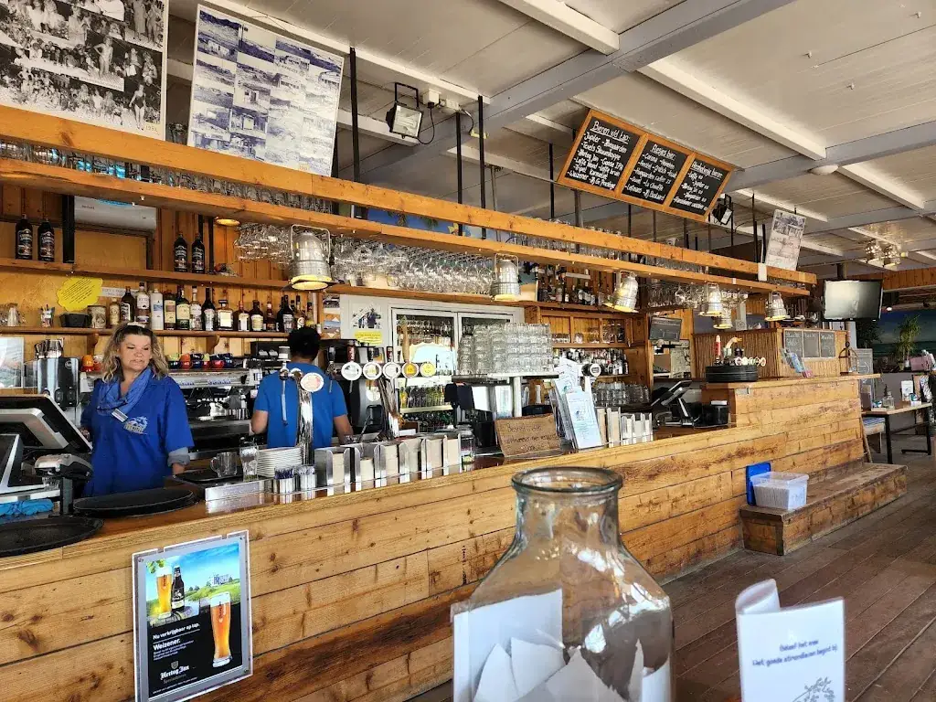 Toney Smith_Paviljoen Noordzee_IJmuiden_review