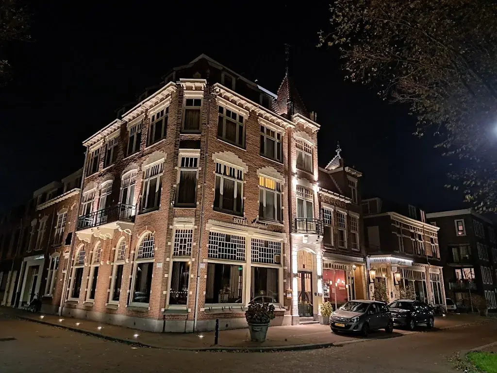 Olivier Ouchêne_Augusta Hotel_IJmuiden_review