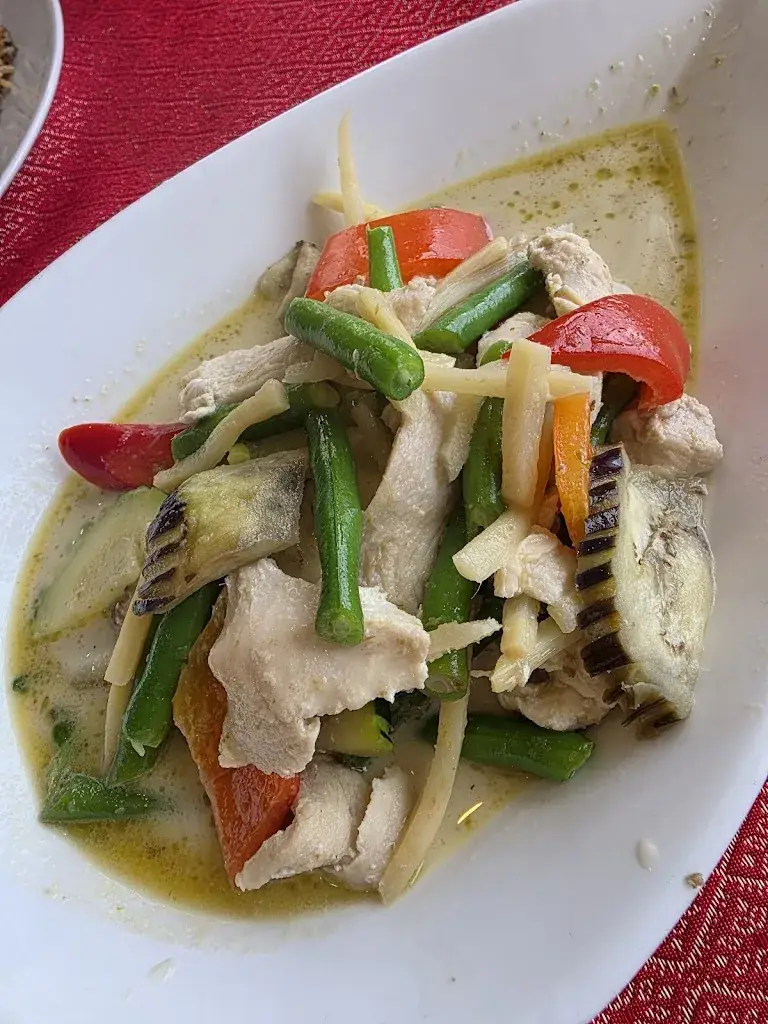 Choa Pharya_Zaan_slider_image_3