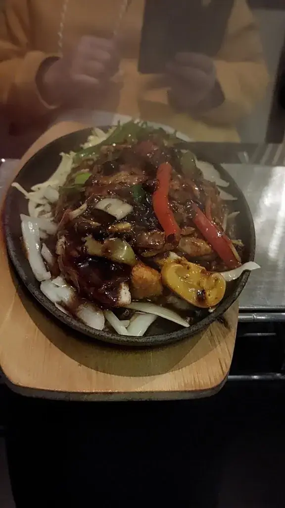 Canton Chinese Restaurant_Zaan_slider_image_2