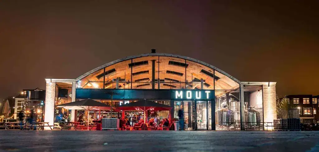 Joao Magalhaes_Foodhall MOUT_Hilversum_review