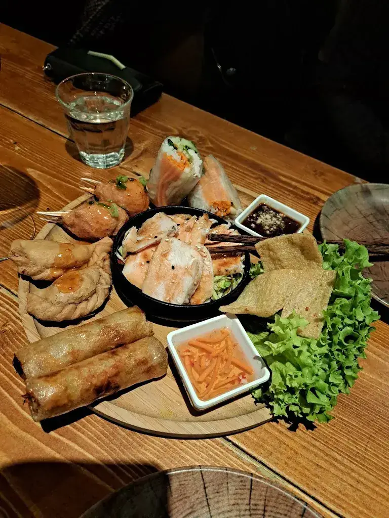 Menu_Ninh Binh Hilversum_Hilversum_imagen_9