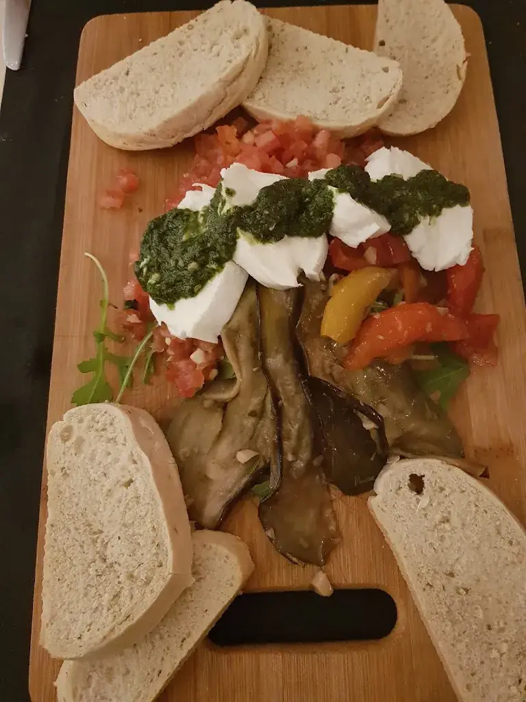 Menu_Tiramisu | IJS | Lunch & Diner | Cucina Italiana_Hilversum_image_7