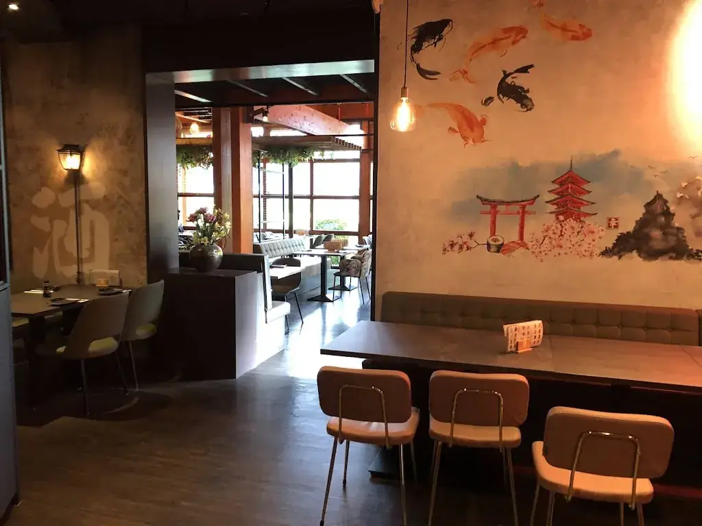 Paul Littlefield_Fuji House_Almere_review