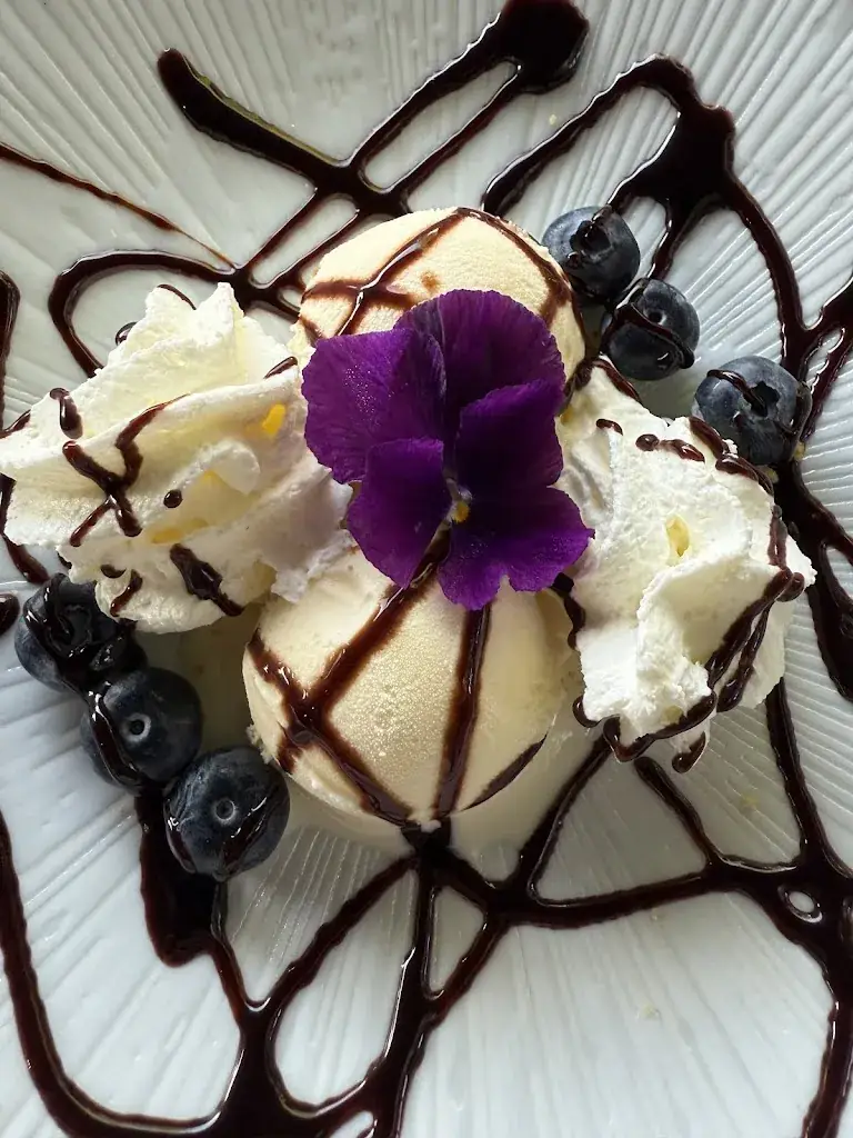 Jenna Rutanen_India Poort Indian Restaurant_Hilversum_review