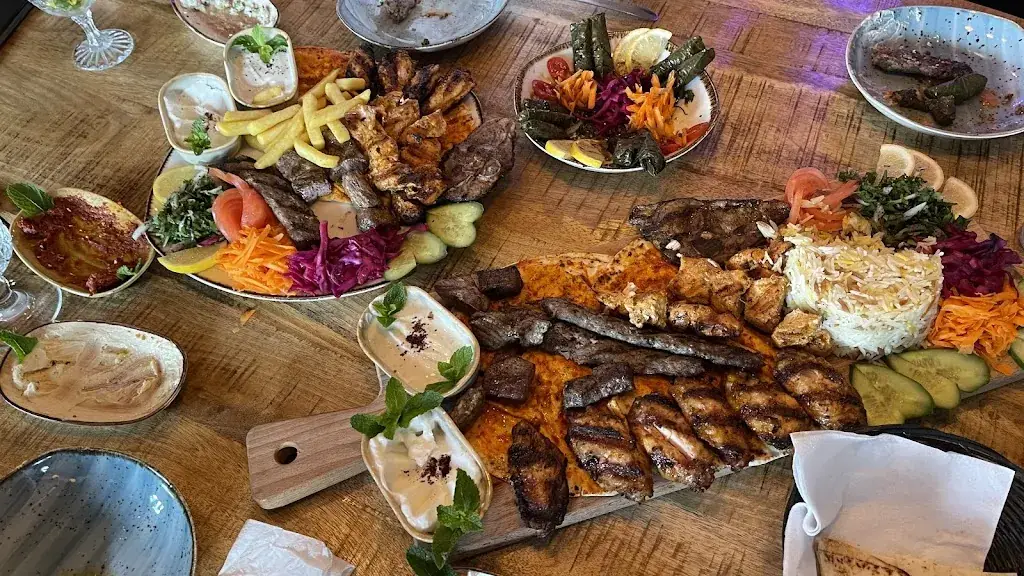 Hiba Libanese restaurant_Hilversum_slider_image_3